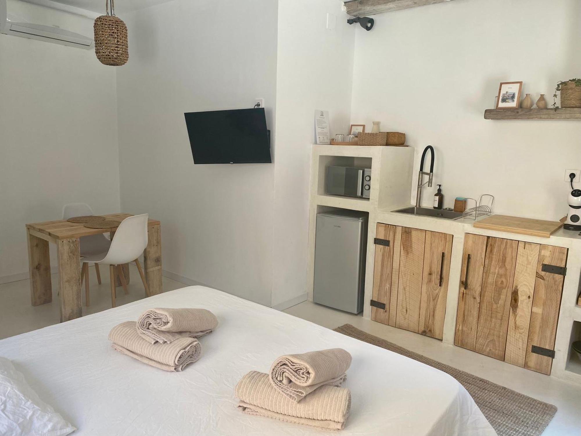Nomad Home Huerta de Vero Εξωτερικό φωτογραφία